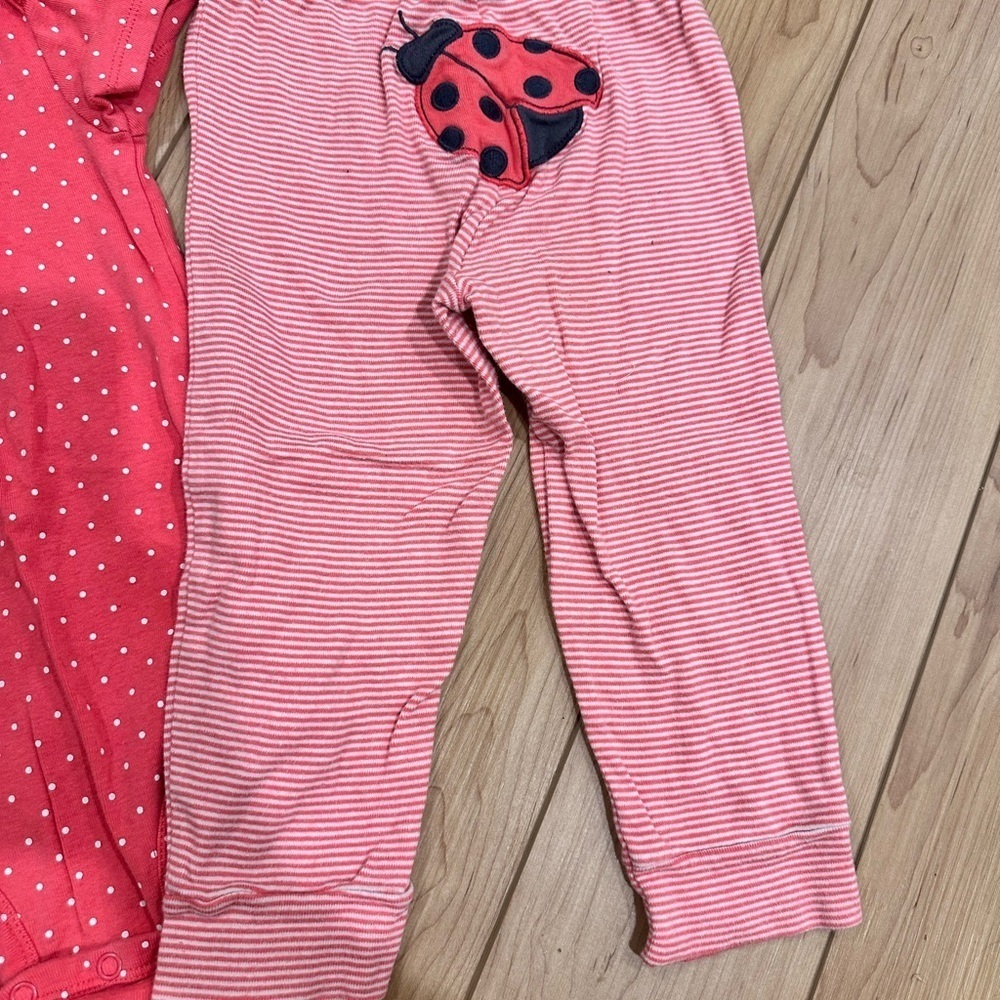 Carters Lady Bug Set - Picture 3 of 6